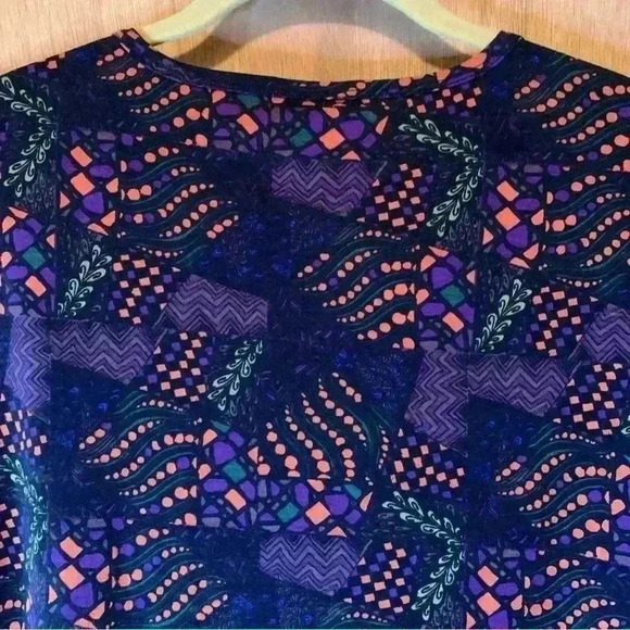 LulaRoe Womens Multicolor Round Neck High Low Tunic Blouse Top SZ S - Picture 15 of 15